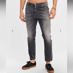 NEW Ser.O.Ya Diego Tapered Crop Jeans in Graphite